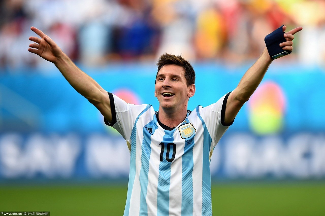 荣耀机器人“闪电”“元气仔”官宣出征本月的北京亦庄马拉松比赛